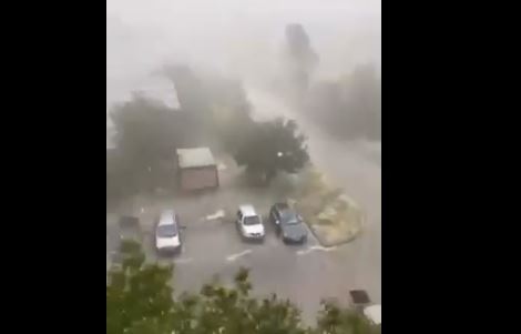 Пороен дъжд се излива в София Градушка удари квартал Ботунец Няма информация